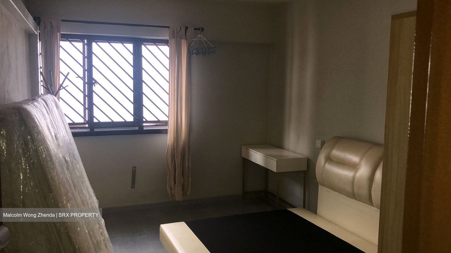 Blk 551 Jurong West Street 42 (Jurong West), HDB 5 Rooms #571849981